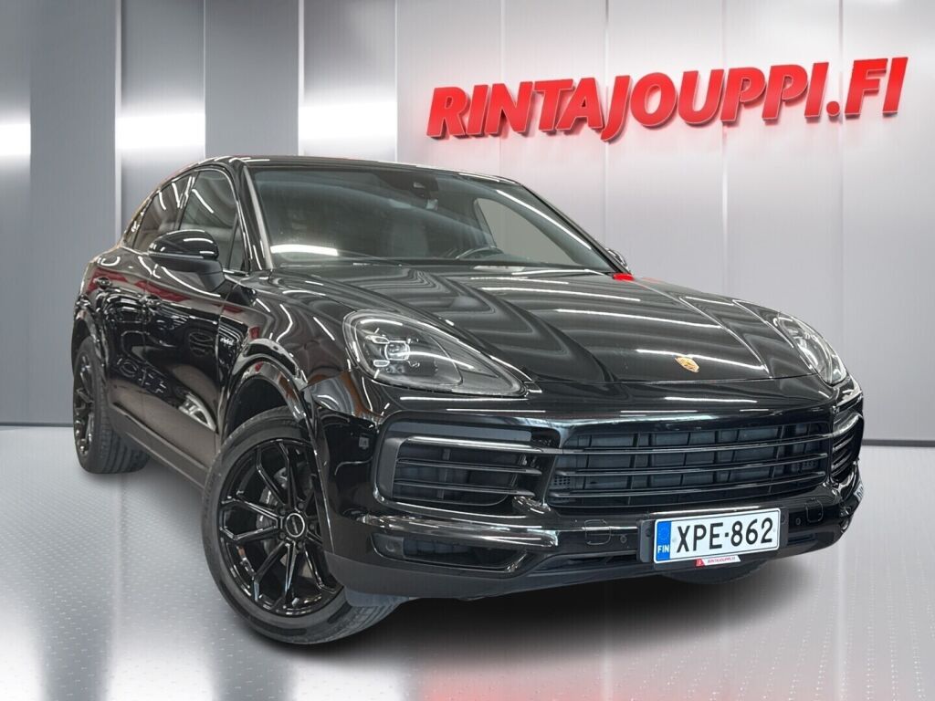 Porsche Cayenne 2020 Musta