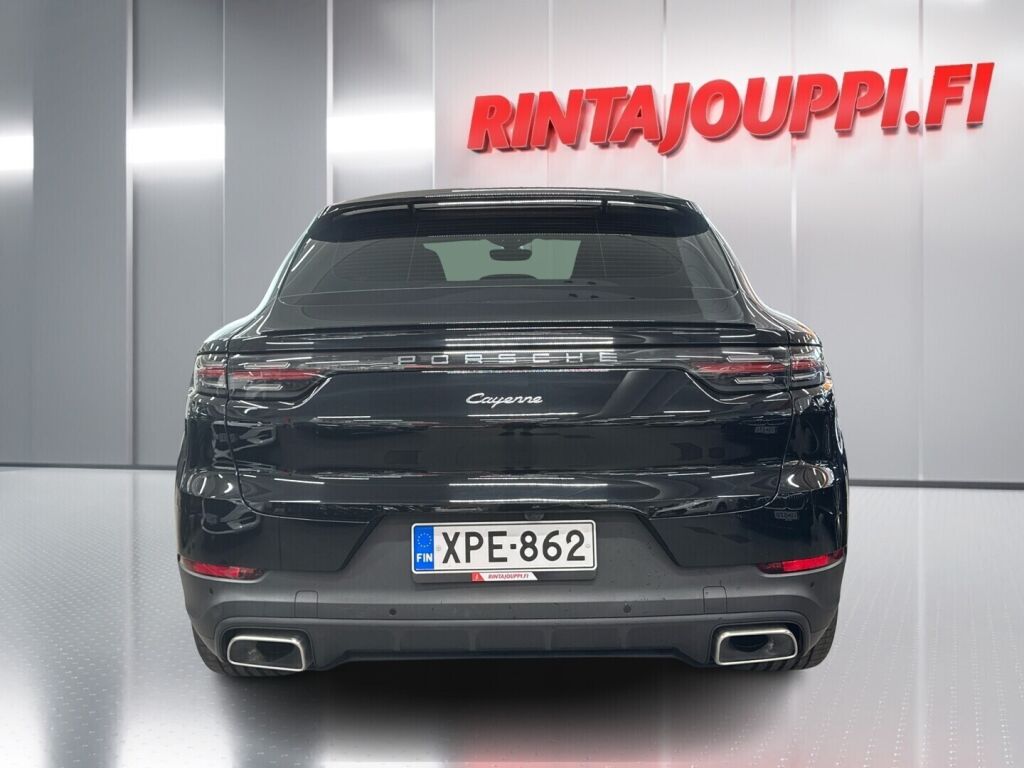 Porsche Cayenne 2020 Musta