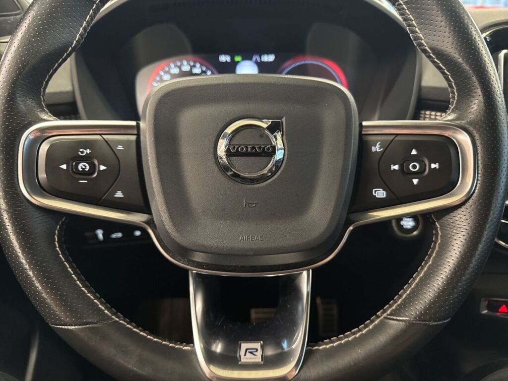 Volvo XC40 2020 Sininen