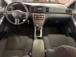 Toyota Corolla 2005 Punainen