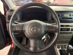 Toyota Corolla 2005 Punainen