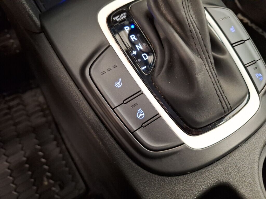 Hyundai KONA 2020 Harmaa