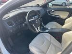 Volvo V60 2015 Valkoinen