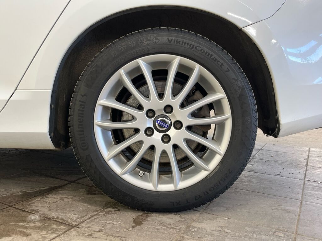 Volvo V60 2015 Valkoinen