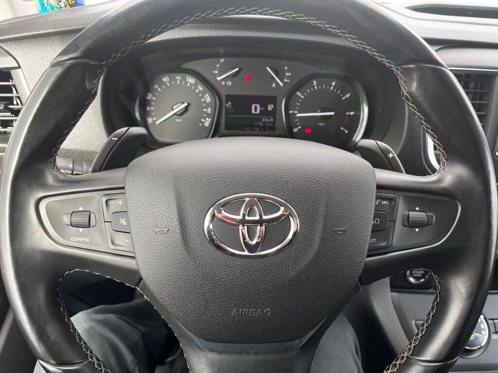 Toyota Proace 2020 Hopea