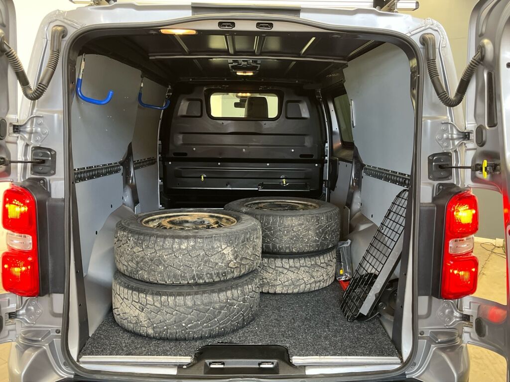Toyota Proace 2020 Hopea