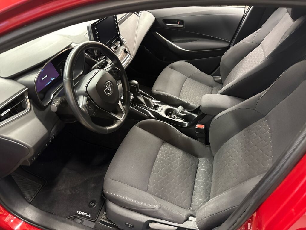 Toyota Corolla 2020 Punainen