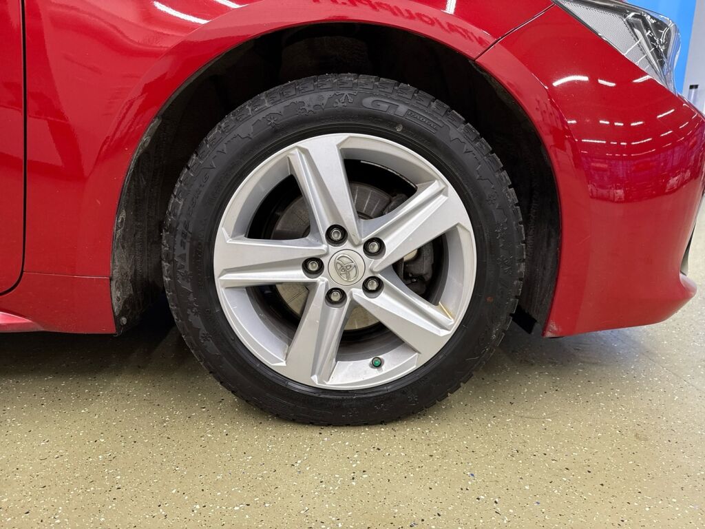 Toyota Corolla 2020 Punainen