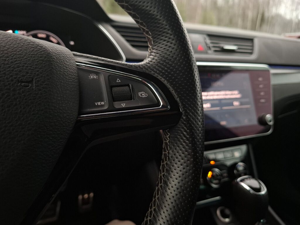 Skoda Superb 2020 Valkoinen