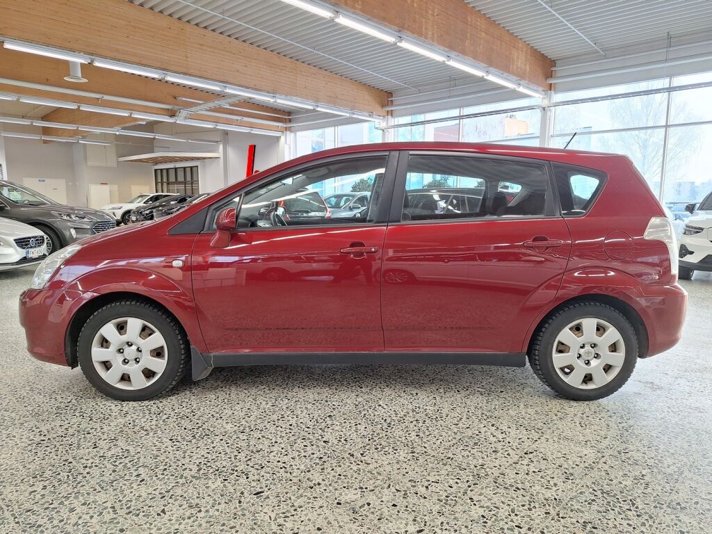 Toyota Corolla Verso 2007 Punainen