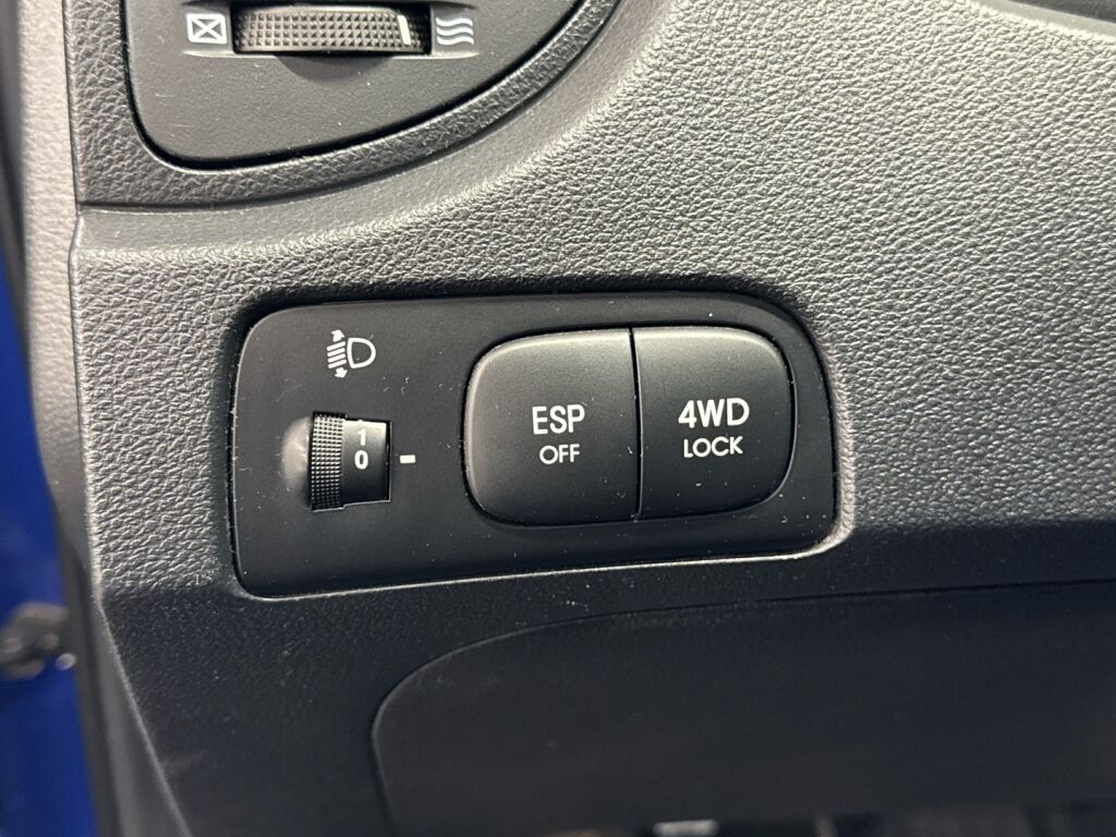 Kia Sportage 2008 Sininen