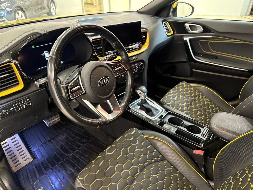 Kia XCeed 2020 Keltainen