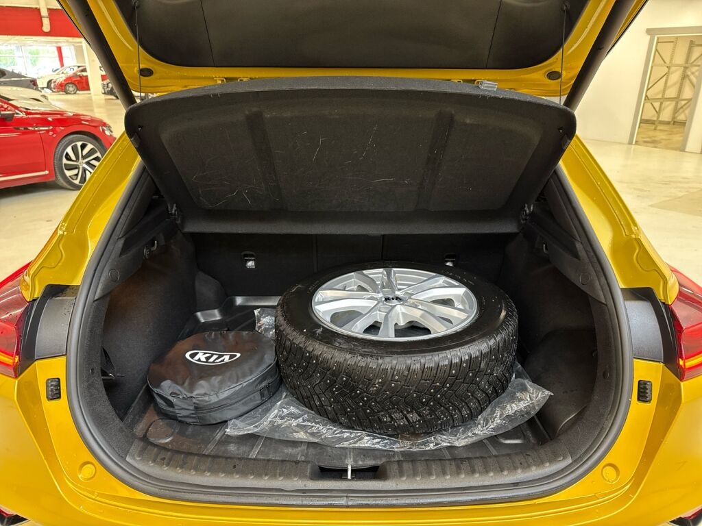 Kia XCeed 2020 Keltainen