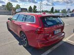 Volvo V60 2020 Punainen