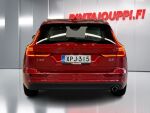 Volvo V60 2020 Punainen