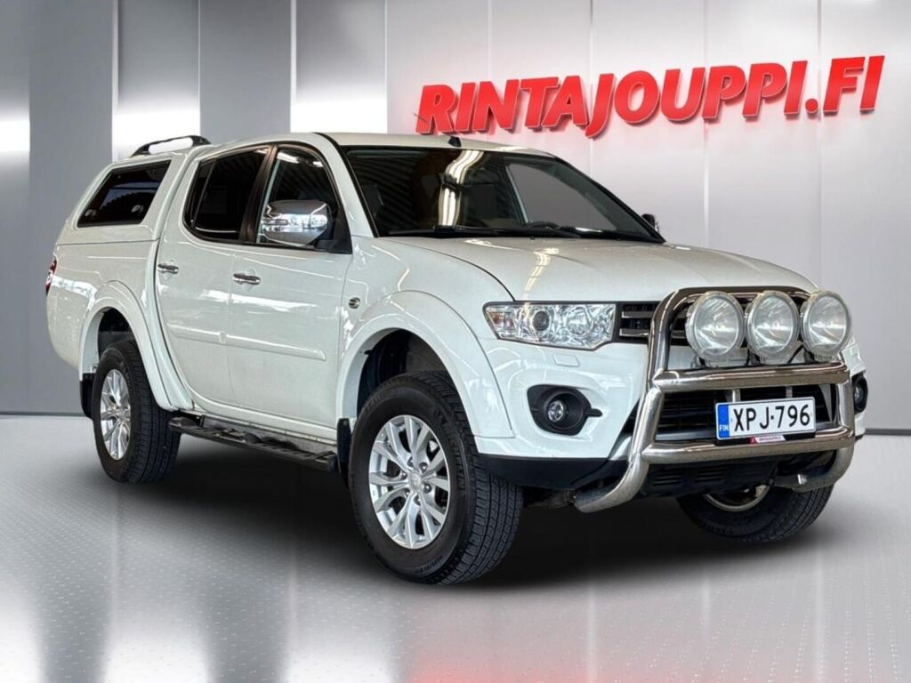Mitsubishi L200 2015 Valkoinen