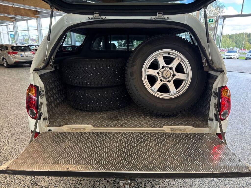 Mitsubishi L200 2015 Valkoinen