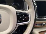 Volvo XC90 2020 Musta