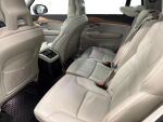 Volvo XC90 2020 Musta