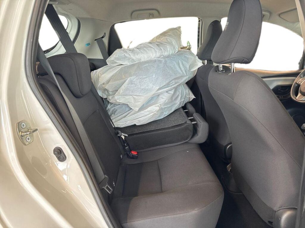 Toyota Yaris 2020 Valkoinen