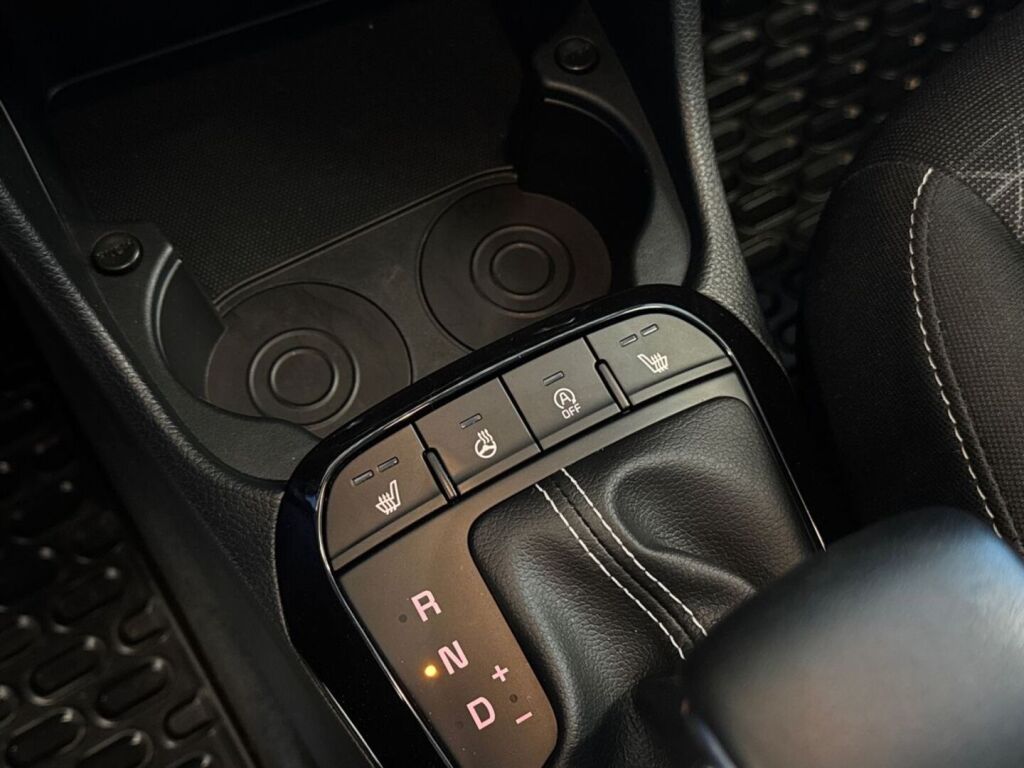 Kia Picanto 2021 Valkoinen