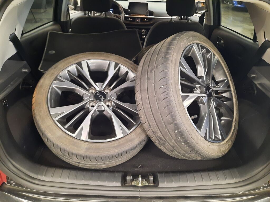 Kia Picanto 2021 Musta