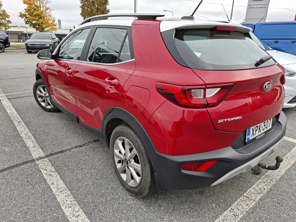 Kia Stonic 2021 Punainen