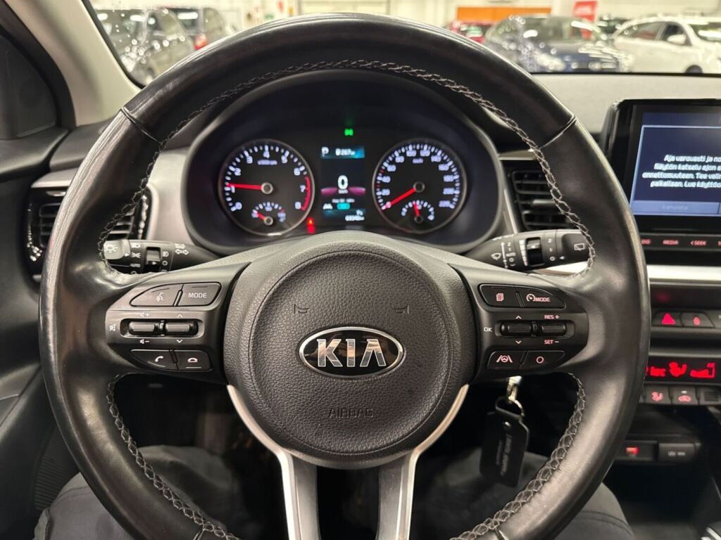 Kia Stonic 2021 Punainen