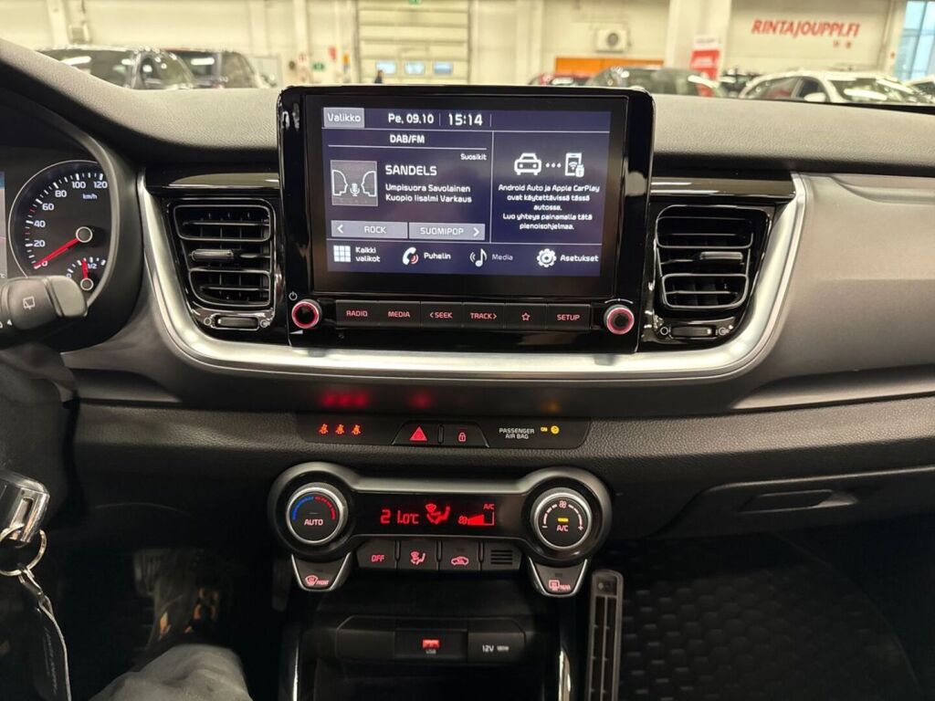 Kia Stonic 2021 Punainen