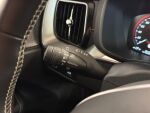 Volvo XC60 2021 Musta