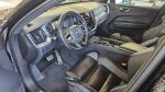 Volvo XC60 2021 Musta