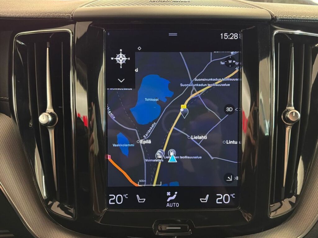 Volvo XC60 2021 Musta