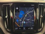 Volvo XC60 2021 Musta