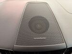 Volvo XC60 2021 Musta