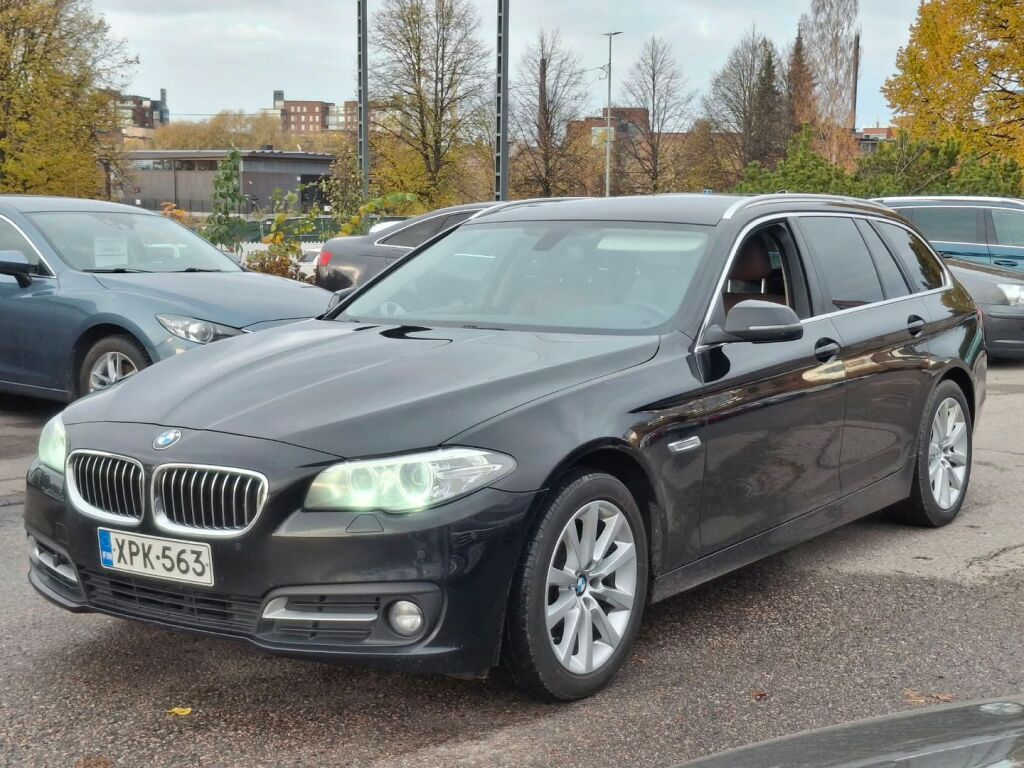 BMW 520 2017 Musta