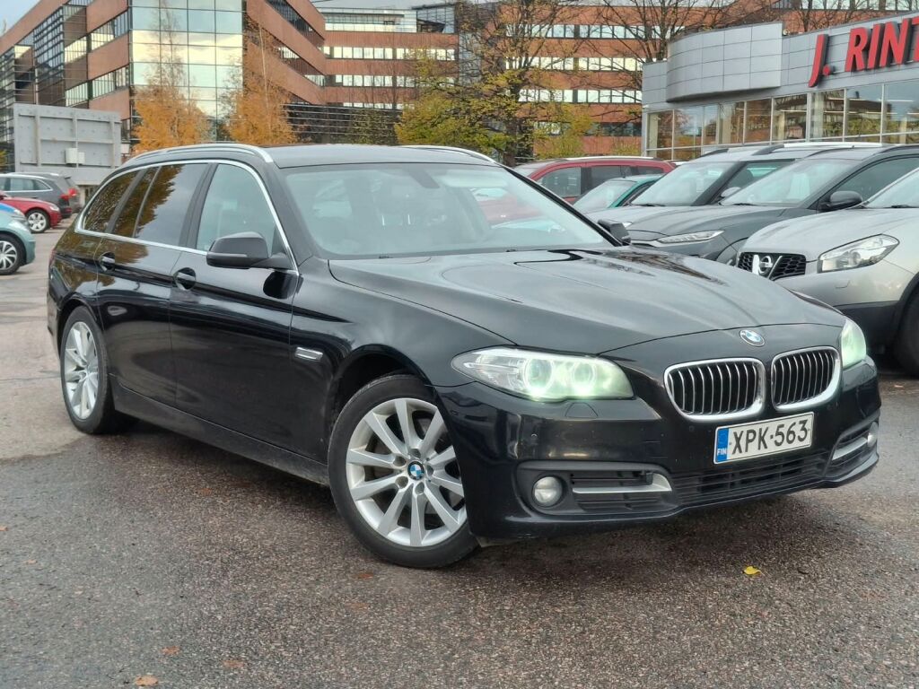 BMW 520 2017 Musta