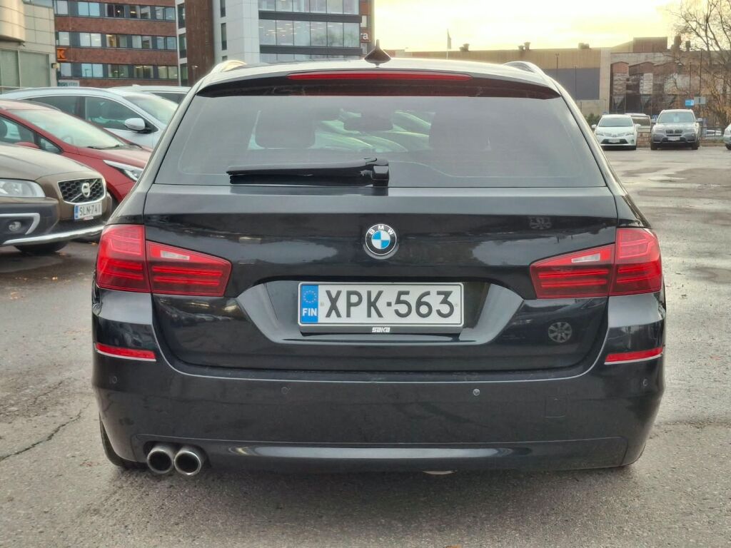 BMW 520 2017 Musta
