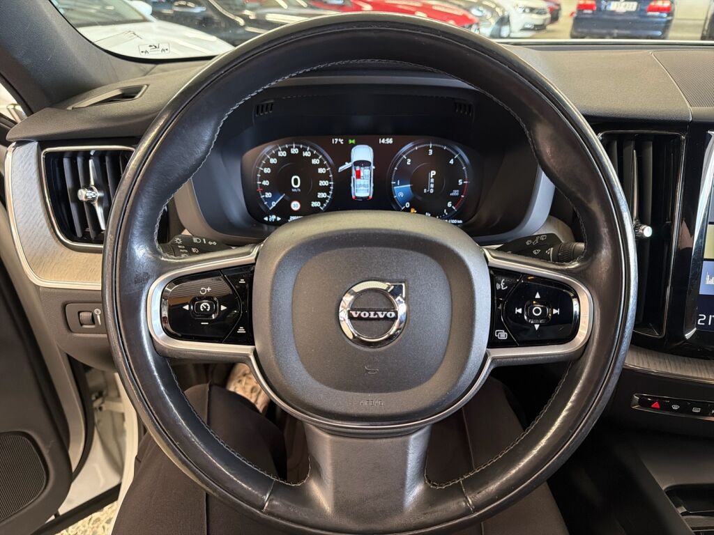 Volvo XC60 2017 Valkoinen