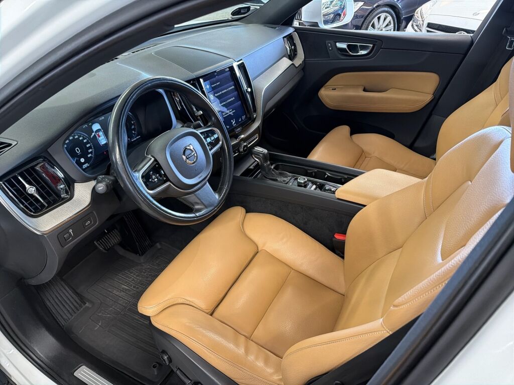Volvo XC60 2017 Valkoinen