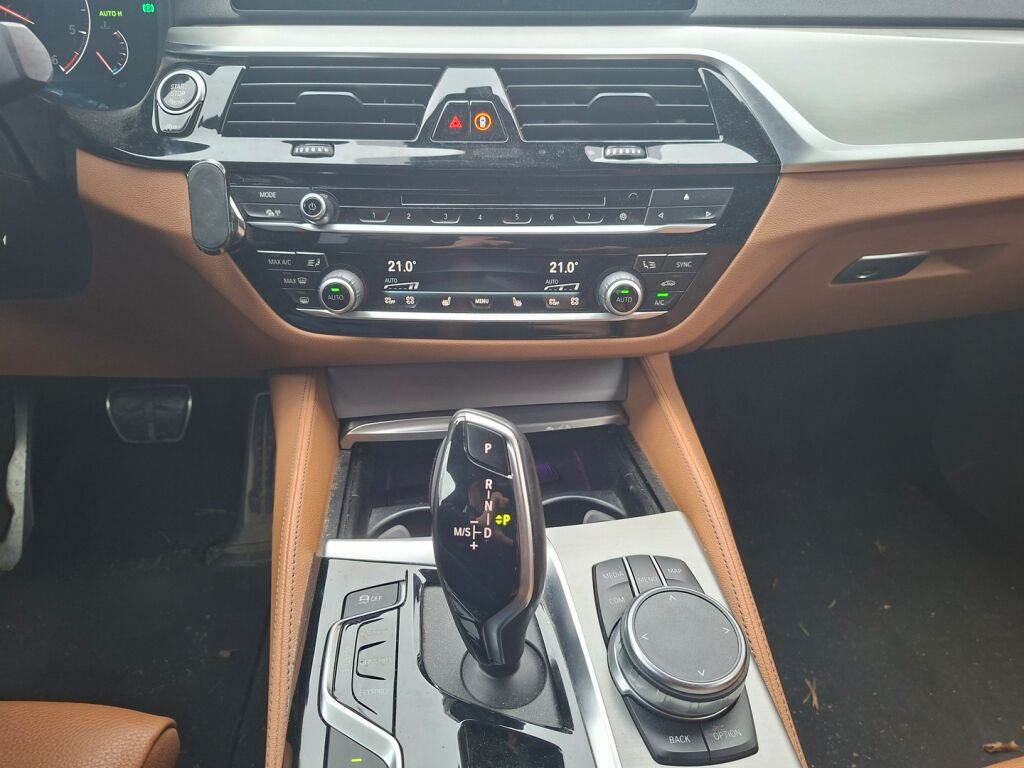 BMW 630 Gran Turismo 2018 Harmaa