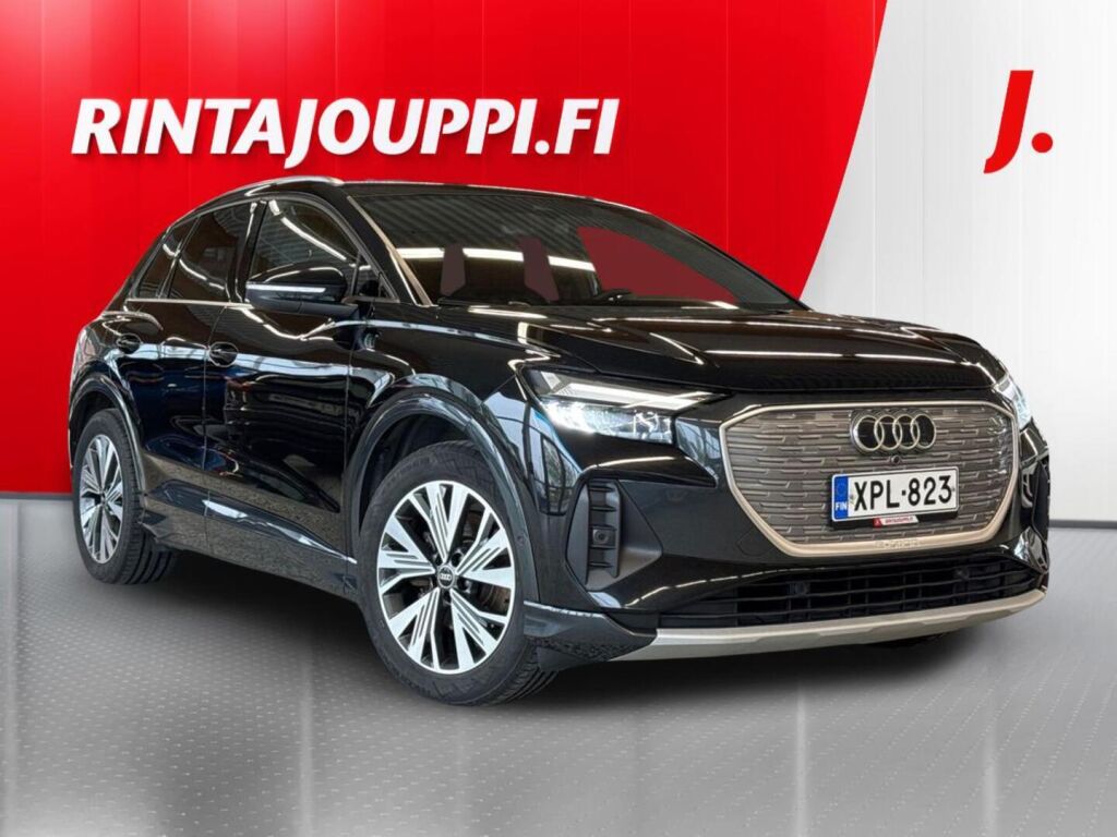 Audi Q4 e-tron 2023 Musta