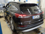 Audi Q4 e-tron 2023 Musta