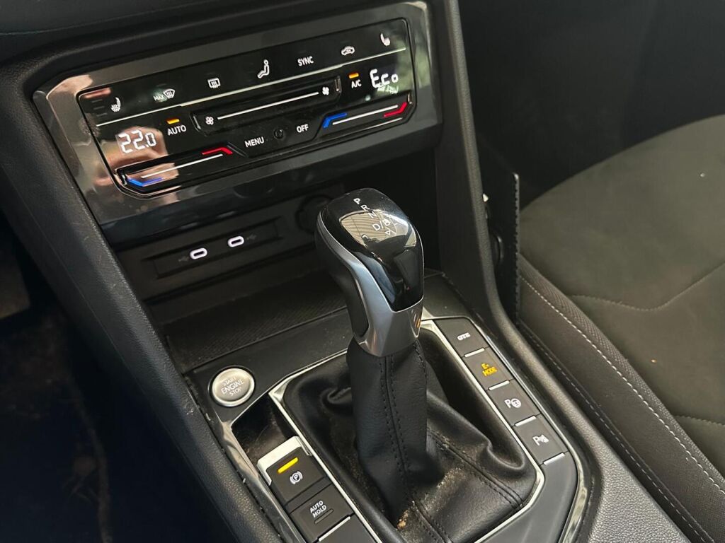 Volkswagen Tiguan 2021 Valkoinen