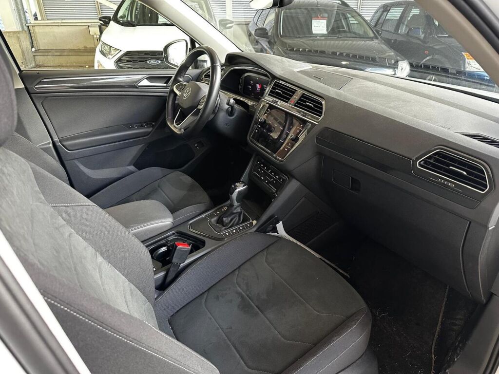 Volkswagen Tiguan 2021 Valkoinen