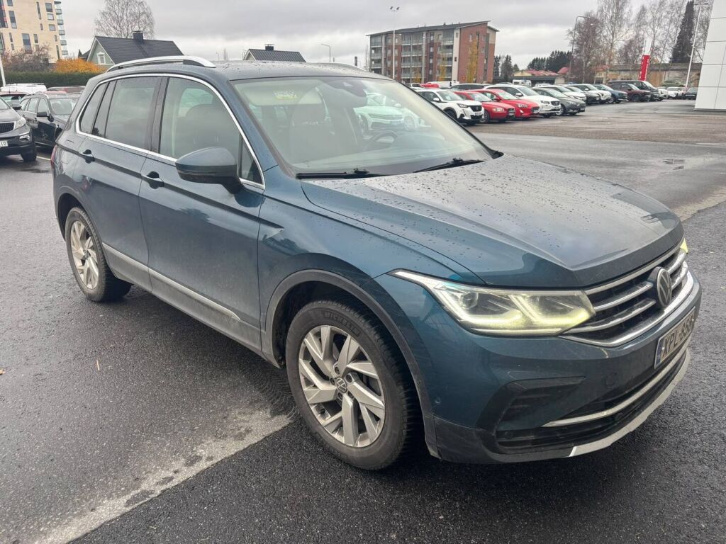 Volkswagen Tiguan 2021 Sininen
