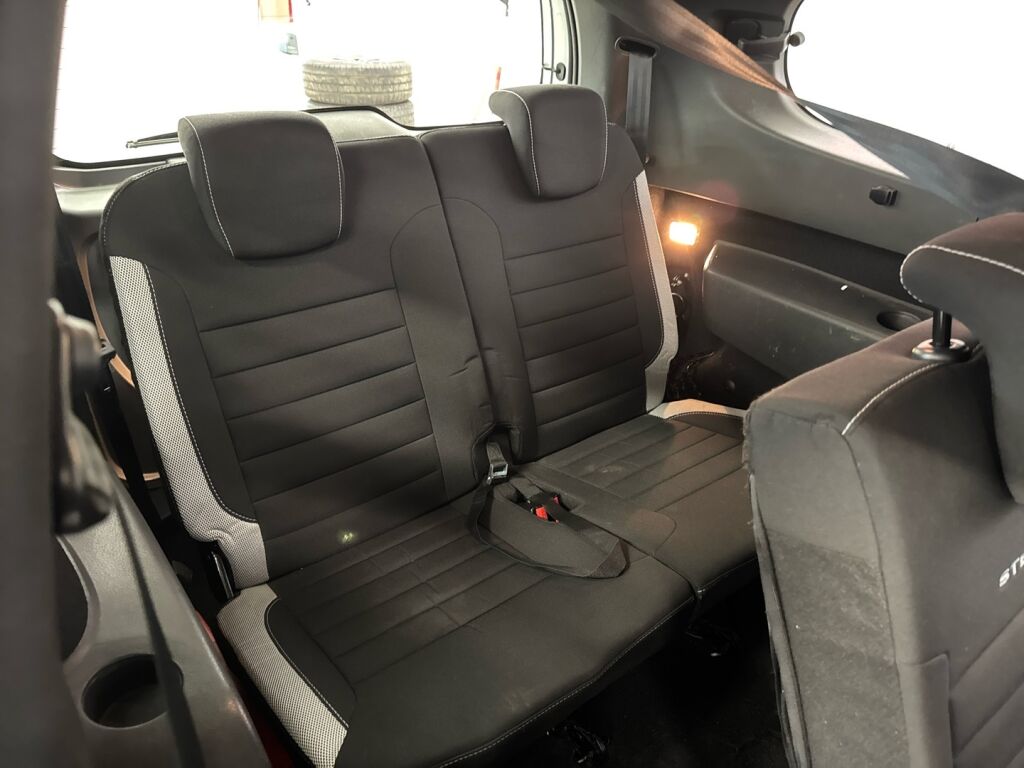 Dacia Lodgy 2021 Harmaa