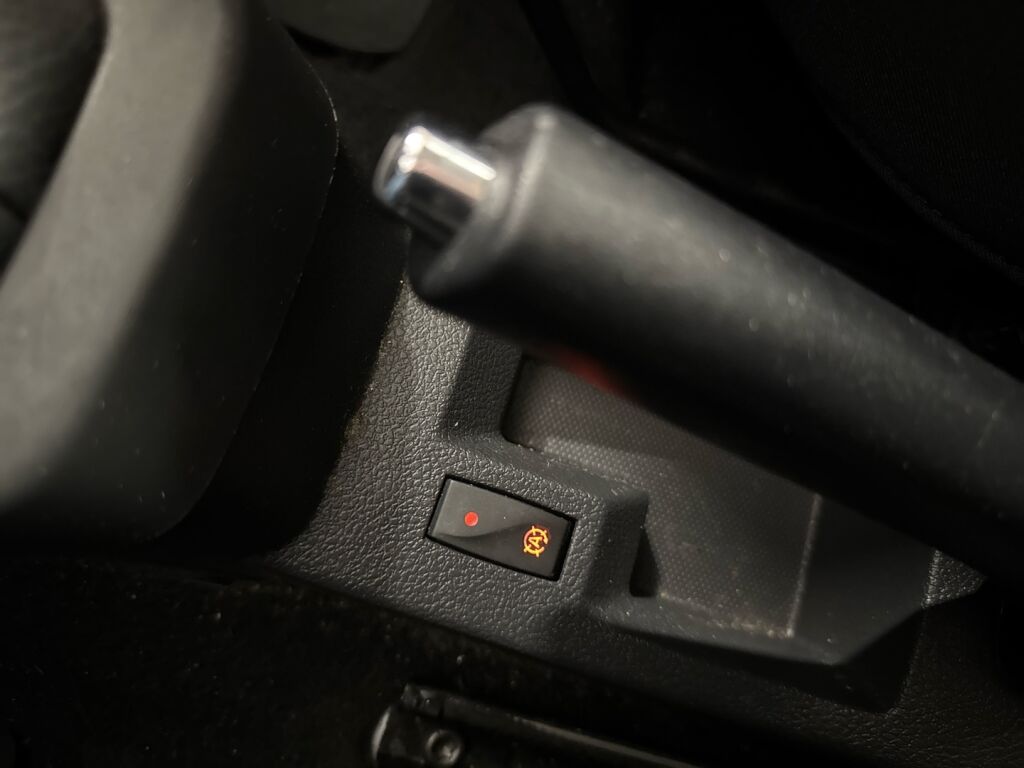 Dacia Lodgy 2021 Harmaa