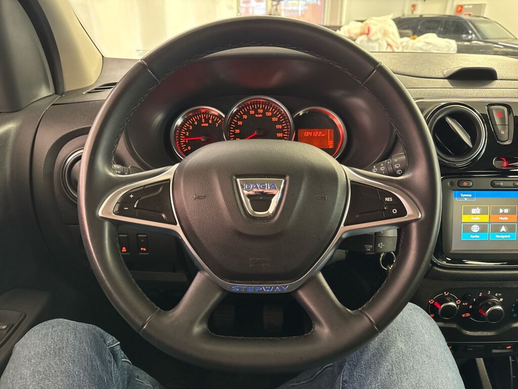 Dacia Lodgy 2021 Harmaa