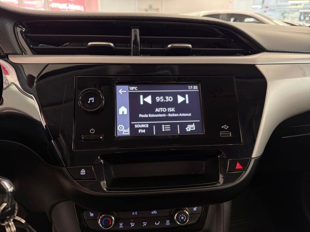 Opel Corsa 2021 Valkoinen