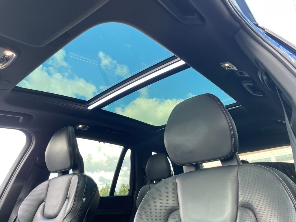 Volvo XC90 2017 Sininen